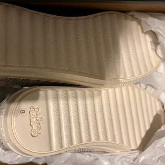 Coach High Top Sneaker - Picture 3 of 4